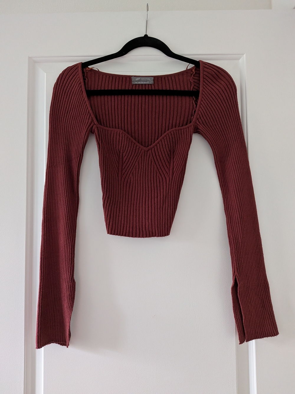 urban outfitters sweetheart ribbed sweater top